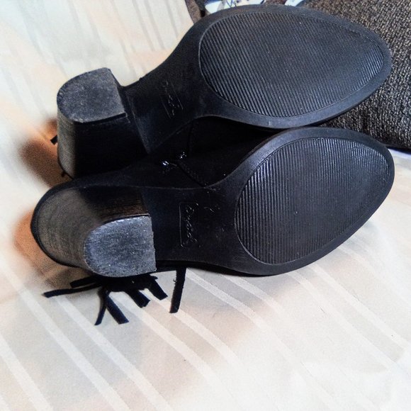 Fringed Ankle Boots - Picture 4 of 9